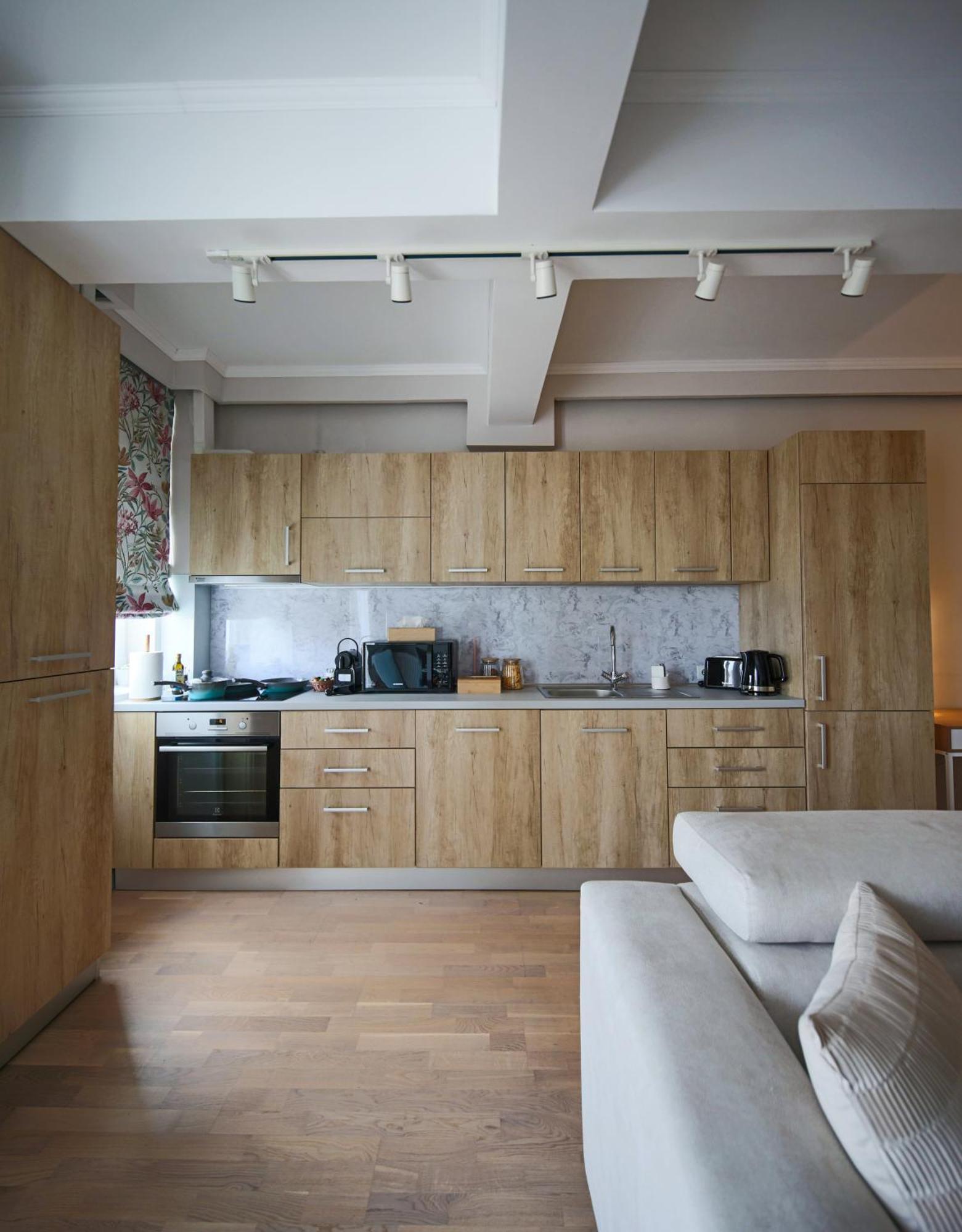 Stylish Condo - Parking And Balcony クルージュ＝ナポカ エクステリア 写真